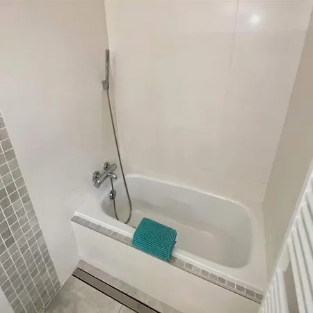 בקתה Casa Costa Nova - 5042